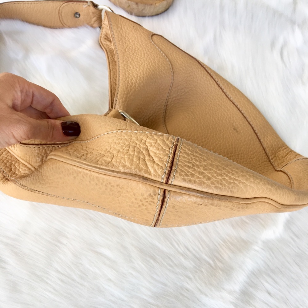 Michael Kors Camel Hobo Shoulder bag - Picture 8 of 8